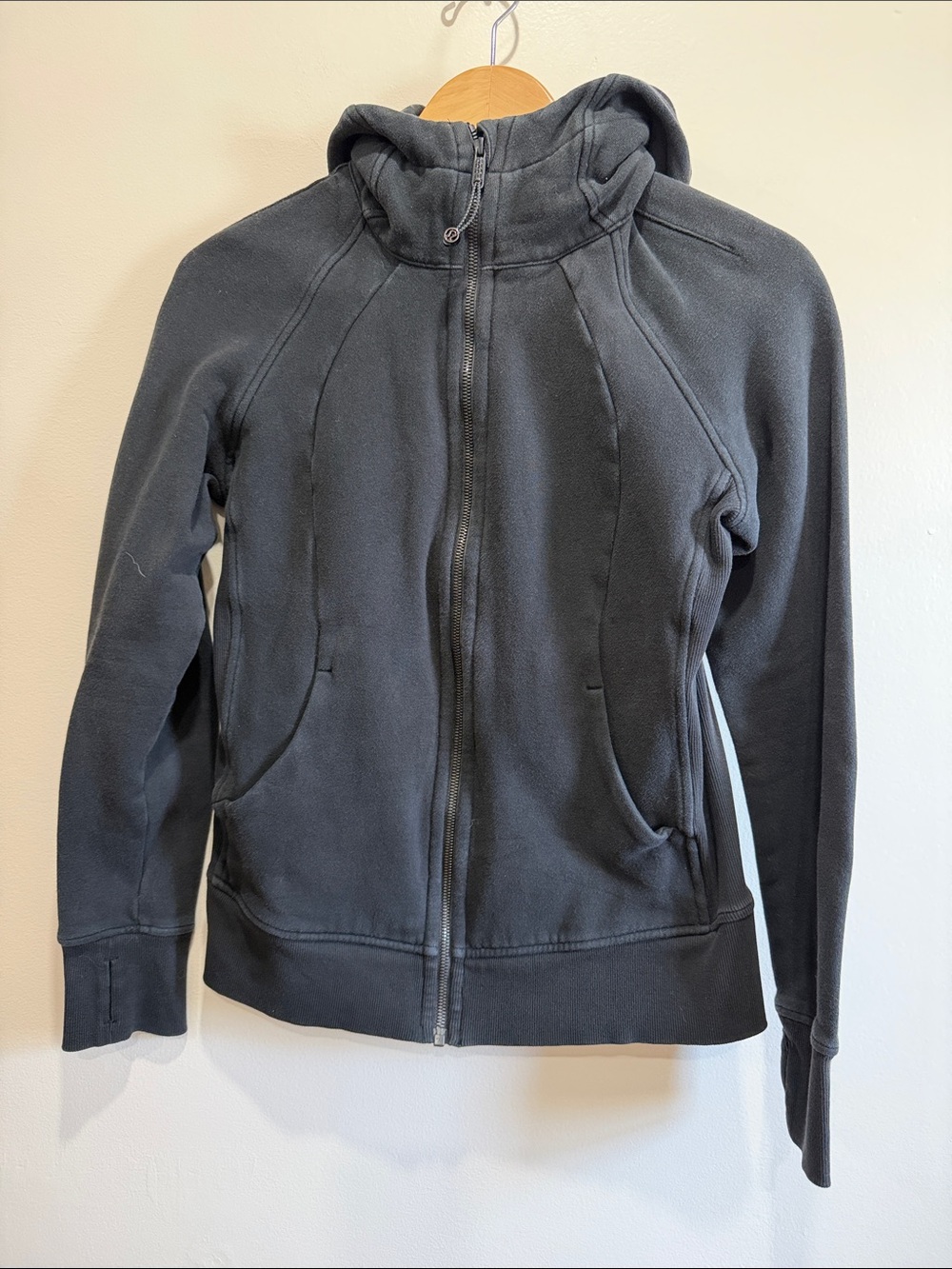 lululemon athletica Black Scuba Full-Zip Hoodie Jacket size 8 - Picture 2 of 9